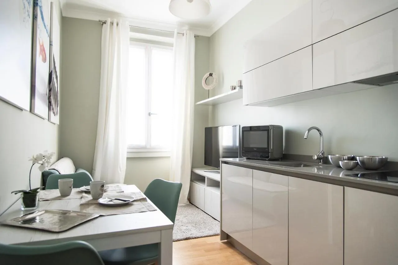Modern 1 Bedroom Flat Metro Stop Milan
